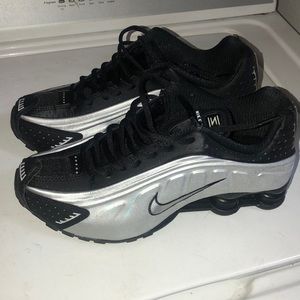 Nike shox